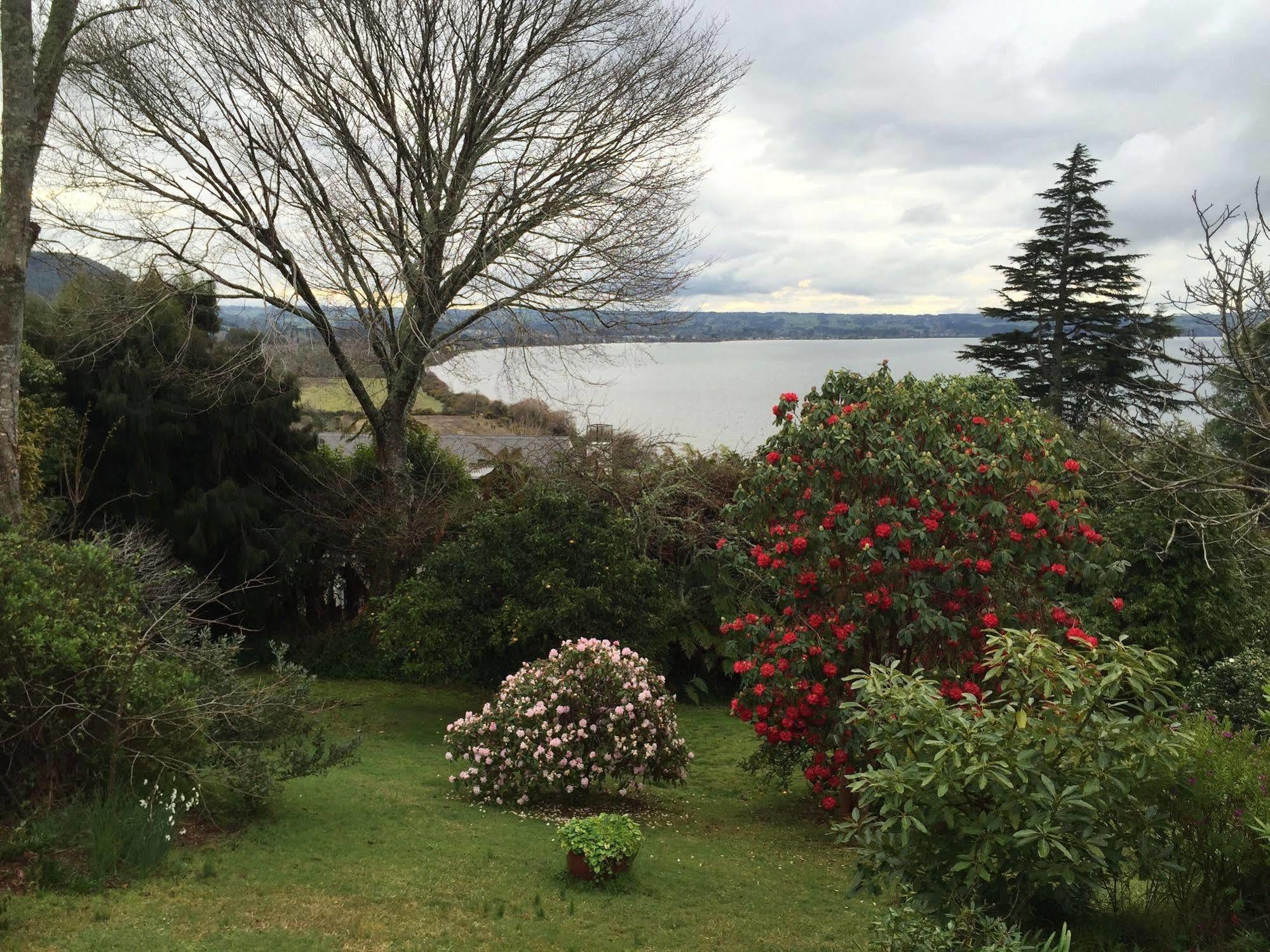 Lakeview Holiday Home Rotorua Buitenkant foto